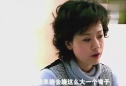 小冉娱乐吃瓜场景视频